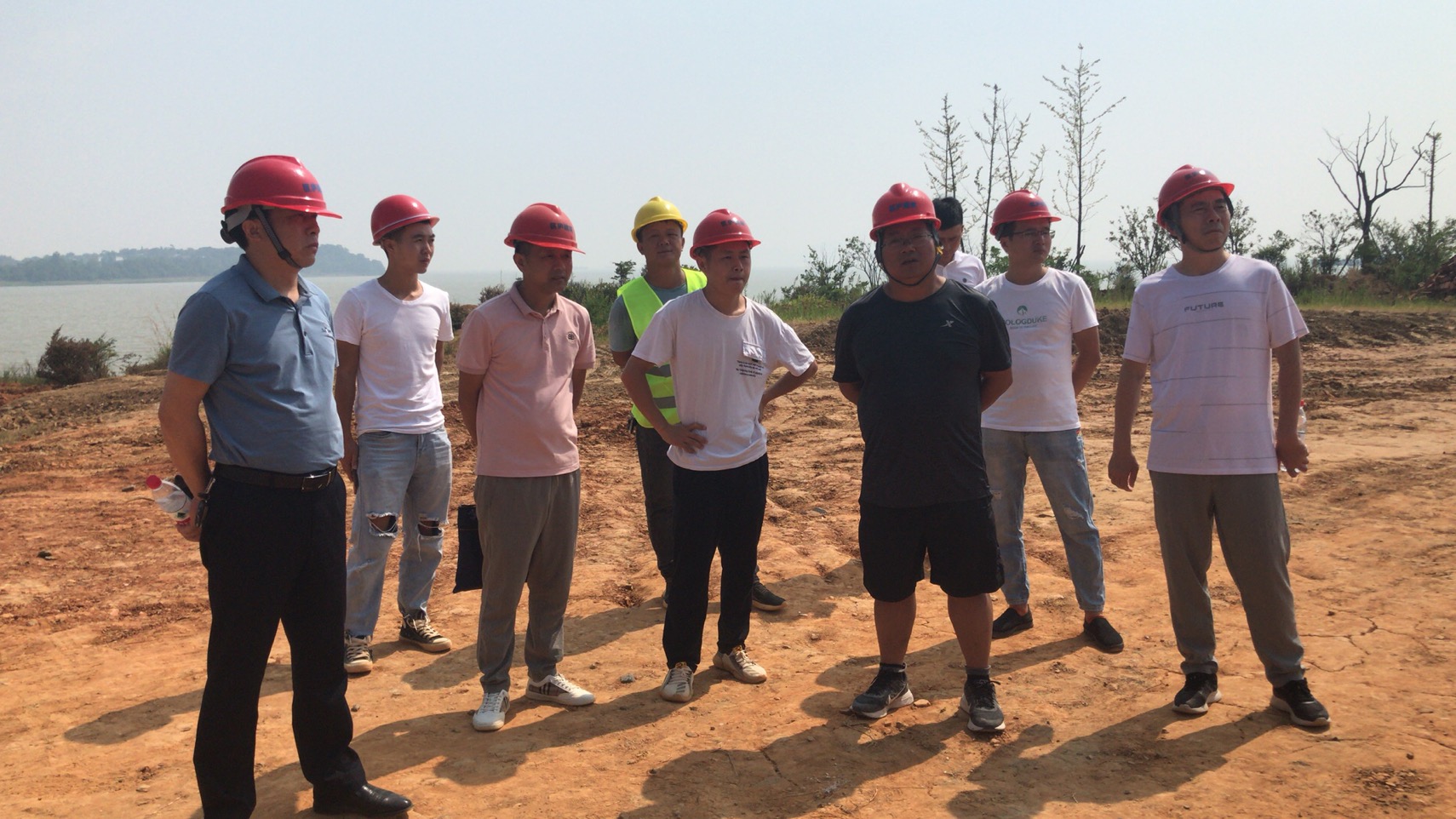 送清涼 保安全 促和諧 ——九江匡廬開展“送清涼”活動